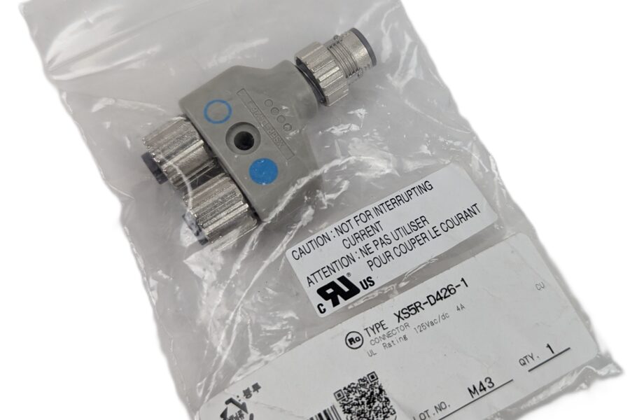 NEW Listing! FREE EXPEDITED PRIORITY MAIL Shipping! Omron XS5R-D426-1 Sensor Connector Y-Joint Plug/Socket M12 SmartClick 4-Pin NEW