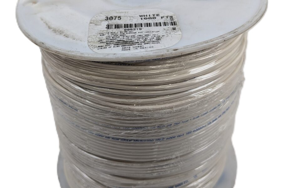 NEW Listing! FREE Shipping! 1000′ Alpha 3075 WH001 18AWG Stranded HookUp Wire White PVC UL1015/1230 600V NEW