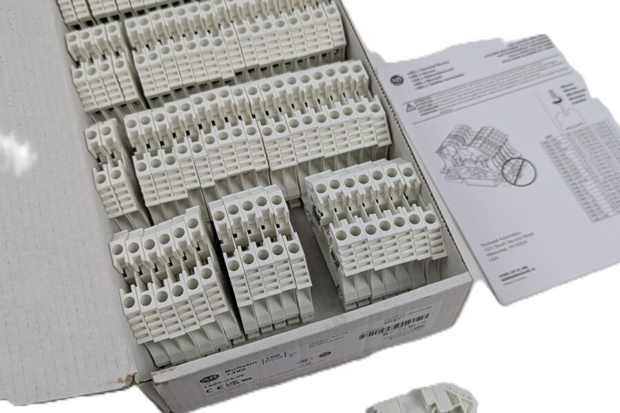 NEW Listing! FREE EXPEDITED PRIORITY MAIL Shipping! 100 Allen-Bradley 1492-J4-W Terminal Block Feed Through 2Position White 10-22AWG