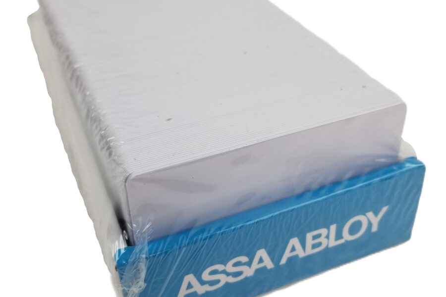 NEW Listing! FREE EXPEDITED PRIORITY MAIL Shipping! 200 Assa Abloy 4817691 Guest Card RFID Keycard MIFARE Ultralight White NEW