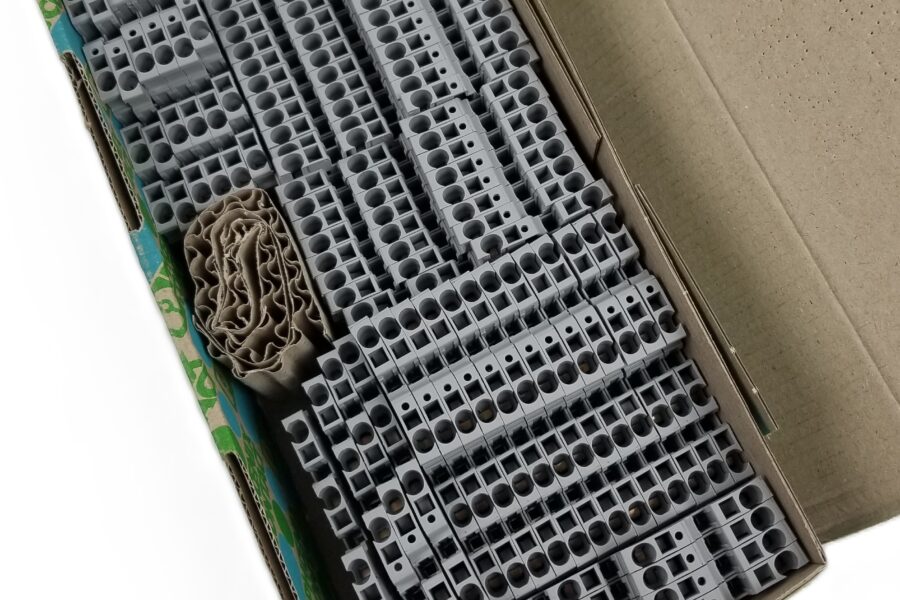 NEW Listing! FREE EXPEDITED PRIORITY MAIL Shipping! 50 Phoenix Contact 3209015 Terminal Block Feed Through 4 Position Gray 12-28 AWG