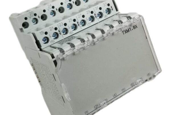 NEW Listing! FREE EXPEDITED PRIORITY MAIL Shipping! Siemens TXM1.8X I/O Module TX-I/O 8 Inputs/Outputs w/LED Indication DIN Rail NEW