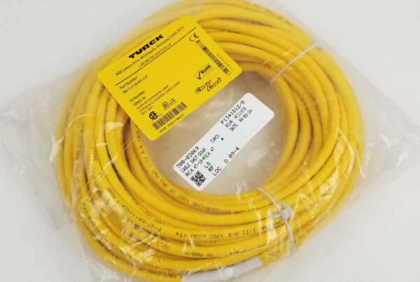 NEW LISTING! FREE EXPEDITED PRIORITY MAIL SHIPPING! Turck RKC 4.4T-18-RSC 4.4T Cordset 4PinM12 Male Female Straight 18M U0925-36 NEW