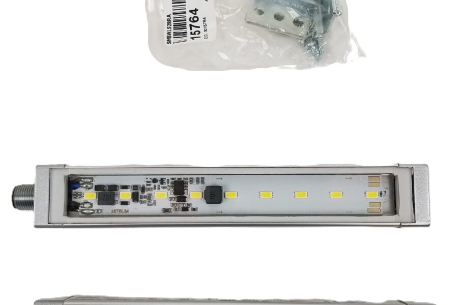 NEW LISTING! FREE EXPEDITED PRIORITY MAIL SHIPPING! 2 Banner WLS28-2XW145SQ LED Strip Light 88082 145mm White 12-30Vdc 4-Pin M12 NEW