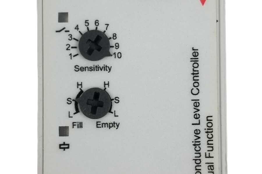 NEW LISTING! FREE EXPEDITED PRIORITY MAIL SHIPPING! CARLO GAVAZZI CLD2EA1C115 2-Point Level Controller w/ Potentiometer 115V AC NEW