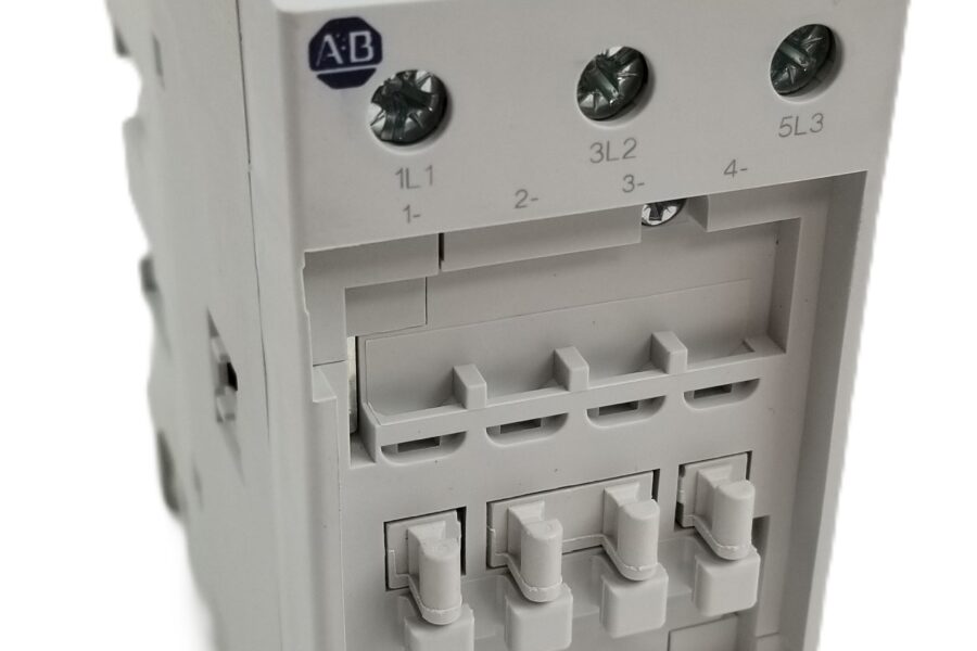 NEW LISTING! FREE EXPEDITED PRIORITY MAIL SHIPPING! Allen-Bradley 100-E65KD00 Contactor SER. A 65A 100-250 Vac/Vdc 3 Pole NEW