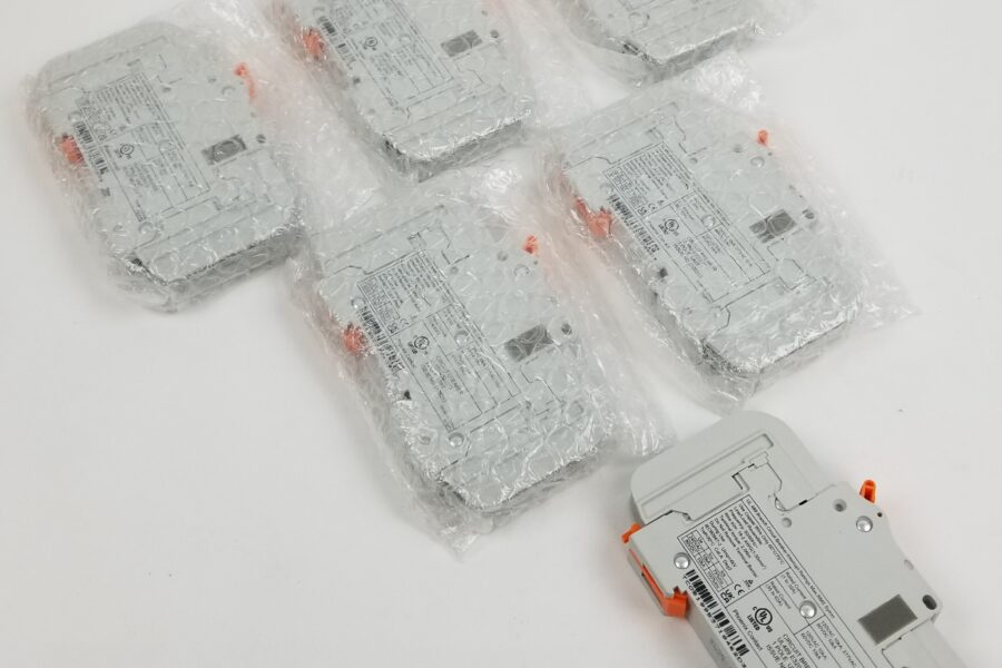 NEW LISTING! FREE EXPEDITED PRIORITY MAIL SHIPPING! 6 Phoenix Contact 2907562 Circuit Breaker Thermal Magnetic 5A 277Vac 60Vdc NEW