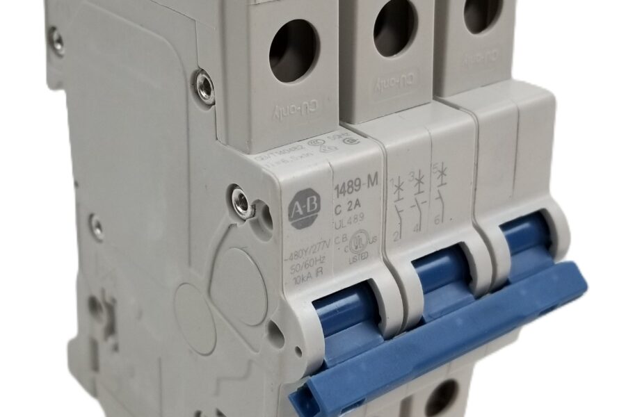 NEW LISTING! FREE EXPEDITED PRIORITY MAIL SHIPPING! Allen Bradley 1489-M3C020 Molded Case Circuit Breaker 2 Amp 3 Pole Type C NEW