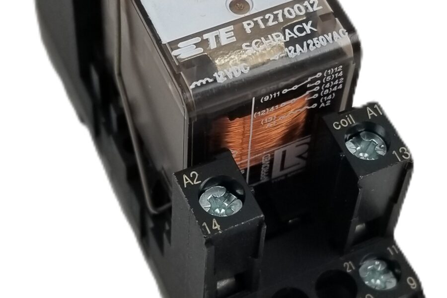 NEW LISTING! FREE EXPEDITED PRIORITY MAIL SHIPPING! TE Schrack PT270012 Relay with PT78720 Socket 12A 250Vac 12Vdc Coil DPDT NEW