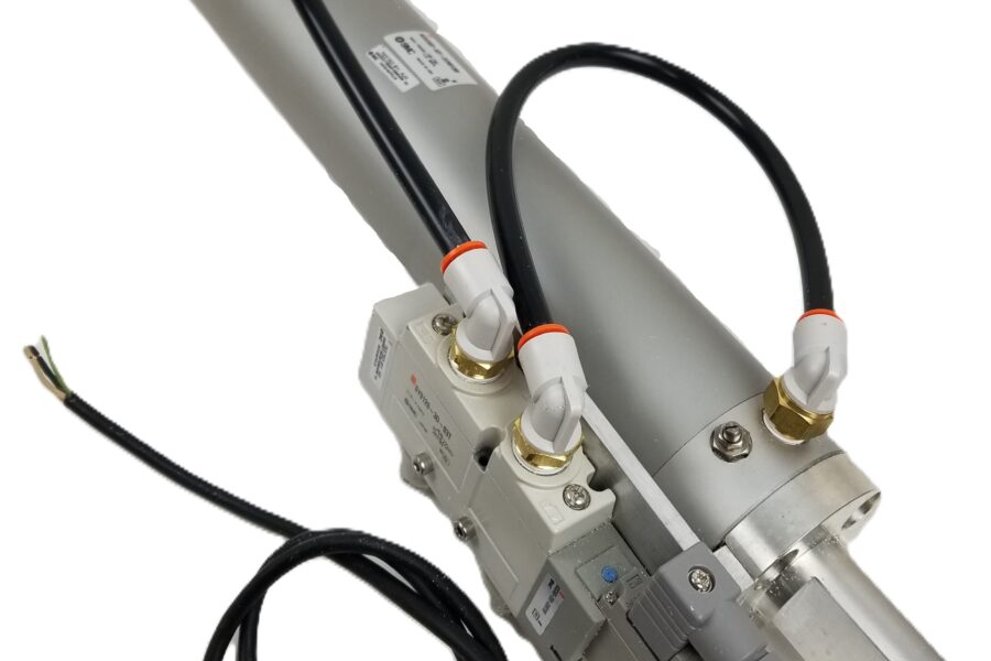 NEW LISTING! FREE SHIPPING! SMC NCGCA63-1200-DUM01398 Pneumatic Cylinder w/Valve SY9120-3D-03T NEW