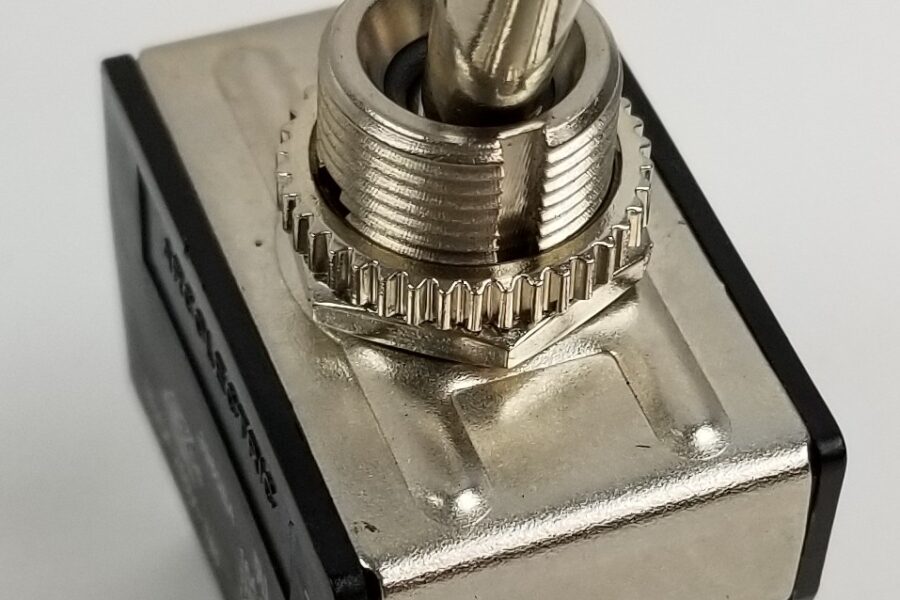 NEW LISTING! FREE EXPEDITED PRIORITY MAIL SHIPPING! 50pc Bulgin C3960BA Toggle Switch DPDT 10A 250Vac ON-ON Bat Handle IP67 NEW