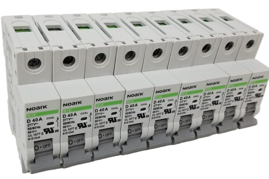 NEW LISTING! FREE EXPEDITED PRIORITY MAIL SHIPPING! 9 NOARK B1E1D40 Circuit Breaker Thermomagnetic Miniature 40A 277Vac/125Vdc NEW