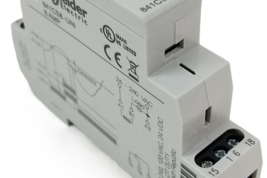 NEW LISTING! FREE EXPEDITED PRIORITY MAIL SHIPPING! Schneider Electric 841CS8-UNI Current Sensing Relay 15A 24 to 240 VAC NEW