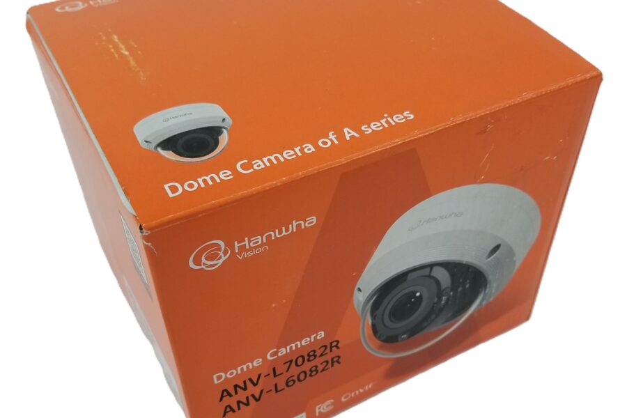 NEW LISTING! FREE EXPEDITED PRIORITY MAIL SHIPPING! Hanwha Vision ANV-L7082R 4MP IR Outdoor Network Dome Camera Vandal Resistant NEW