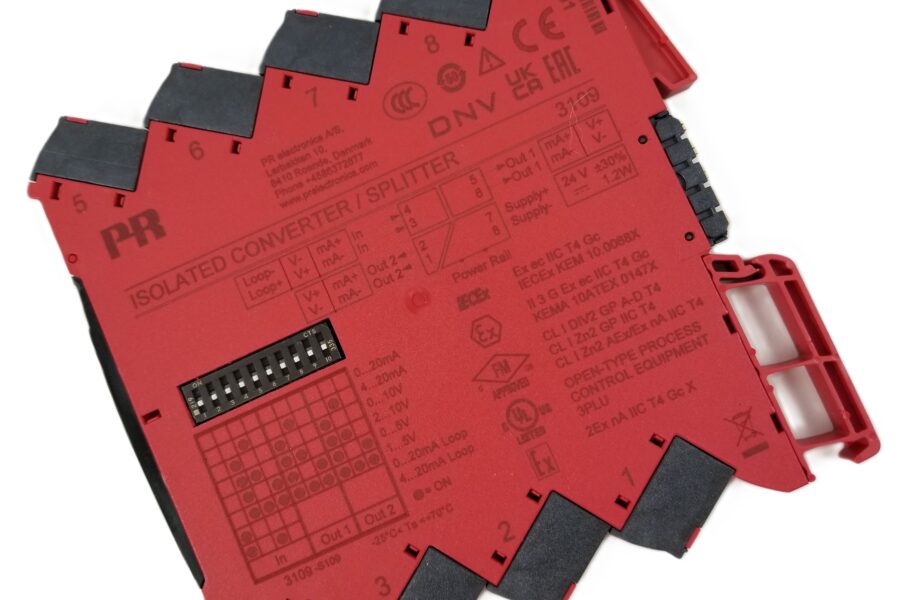 NEW LISTING! FREE EXPEDITED PRIORITY MAIL SHIPPING! PR 3109 Isolated Converter/Splitter 24V 1.2W DIN Rail Mount NEW