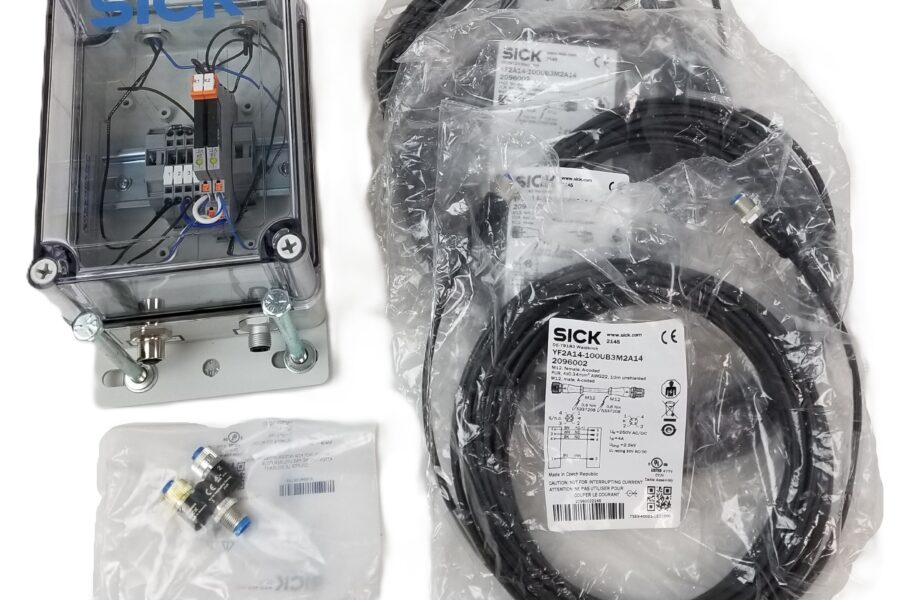 NEW LISTING! FREE SHIPPING! SICK 2123178 LN2201 Relay Box CTM 24V AC/DC 2099600 2096002 2966618 NEW