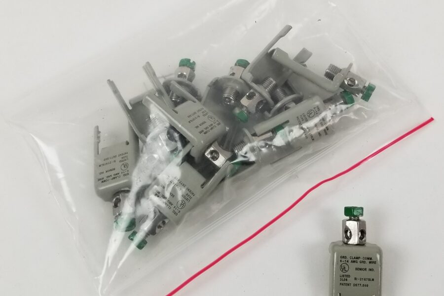 NEW LISTING! FREE EXPEDITED PRIORITY MAIL SHIPPING! 13 Maclean SI-2167SLM-WL Meter Box Clamp 14-6 AWG Side Lip Mounting NEW