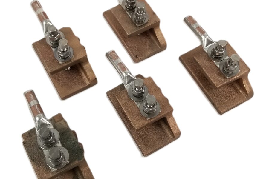 NEW LISTING! FREE EXPEDITED PRIORITY MAIL SHIPPING! 5pc Burndy 50116899 GCS2YA2C 2-Hole HYLUG GND to Steel 2AWG 1/8″to5/8″ Steel NEW