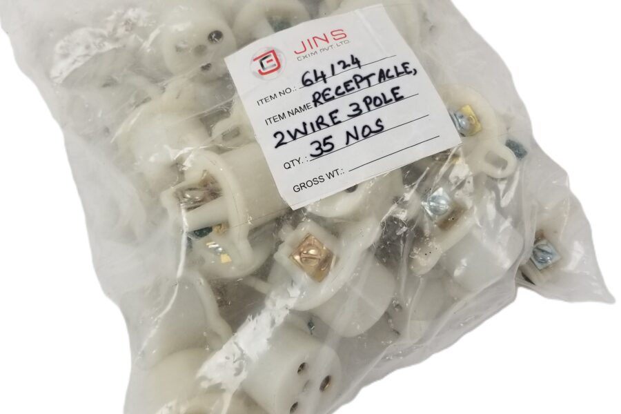 NEW LISTING! FREE EXPEDITED PRIORITY MAIL SHIPPING! 35 JINS Item No: 64124 Receptacles Body 3 Wire 3 Pole Type D India Plug NOS NEW