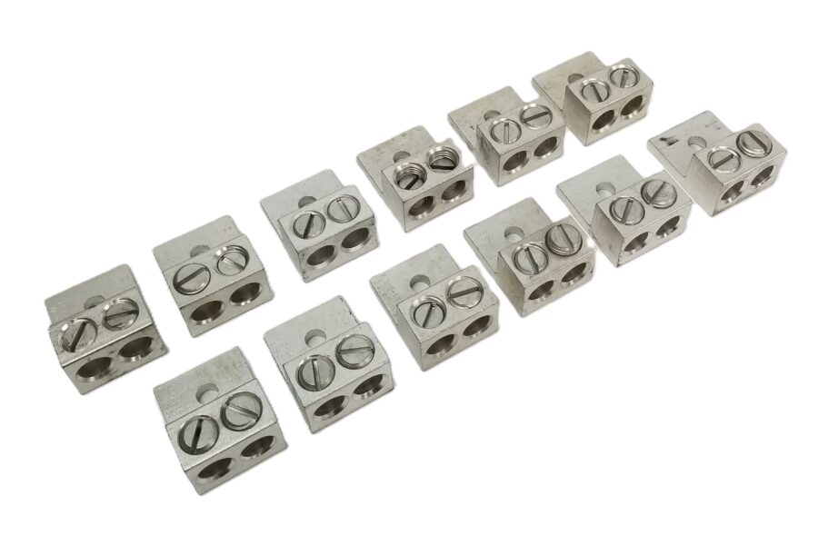 NEW LISTING! FREE EXPEDITED PRIORITY MAIL SHIPPING! 12 ILSCO AU-0 Two-Conductor Mechanical Lug 1/0-14 Wire Range 1/4 Bolt Size NEW