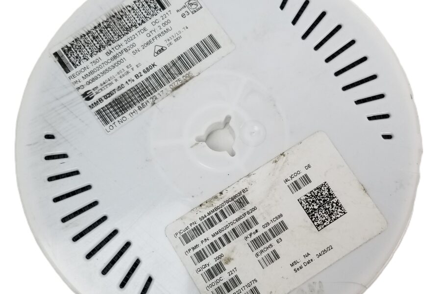 NEW LISTING! FREE EXPEDITED PRIORITY MAIL SHIPPING! 2000 Vishay MMB02070C6803FB200 MELF Resistors 680 kOhms 1% 1W 0207 NEW