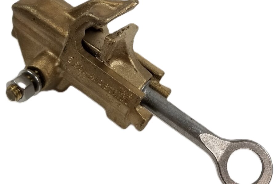 NEW LISTING! FREE EXPEDITED PRIORITY MAIL SHIPPING! Hubbel HLB400R CMC Bronze Cast Hot Line Clamps Protected Thread 7.25″ X 3.62″NEW