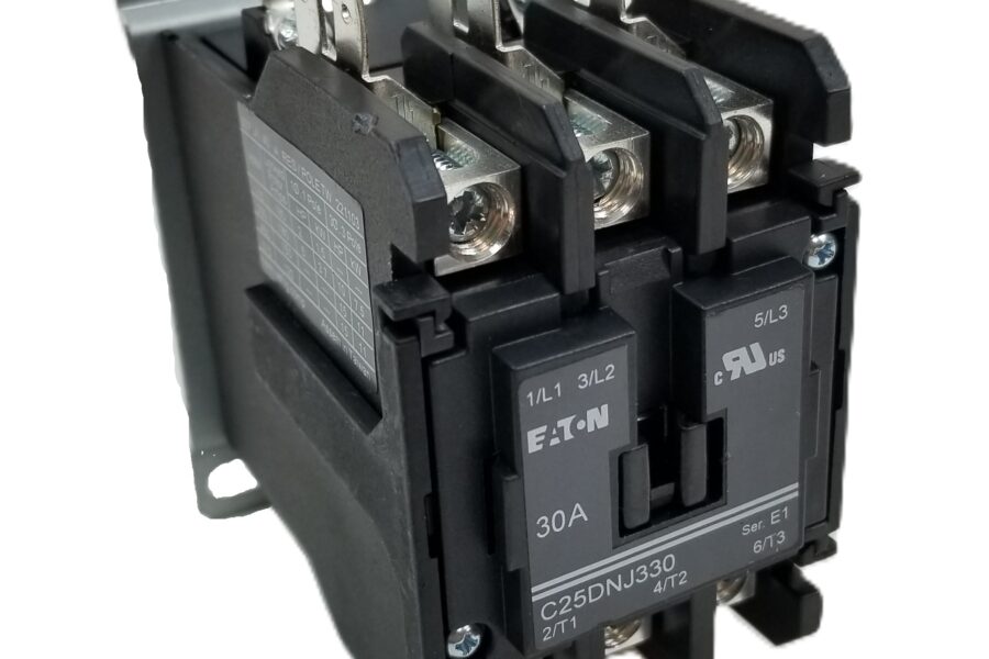 NEW LISTING! FREE EXPEDITED PRIORITY MAIL SHIPPING! EATON C25DND330A Definite Purpose Contactor 30A 600V 3Pole 110-120Vac Coil NEW