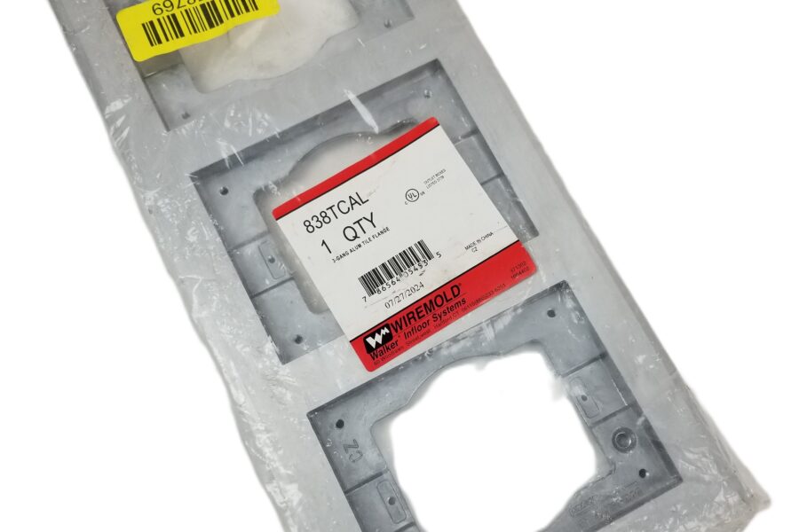 NEW LISTING! FREE EXPEDITED PRIORITY MAIL SHIPPING! Wiremold 838TCAL 3Gang Aliminum Floor Box Carpet & Tile Flange 13.17 x 5.94″ NEW