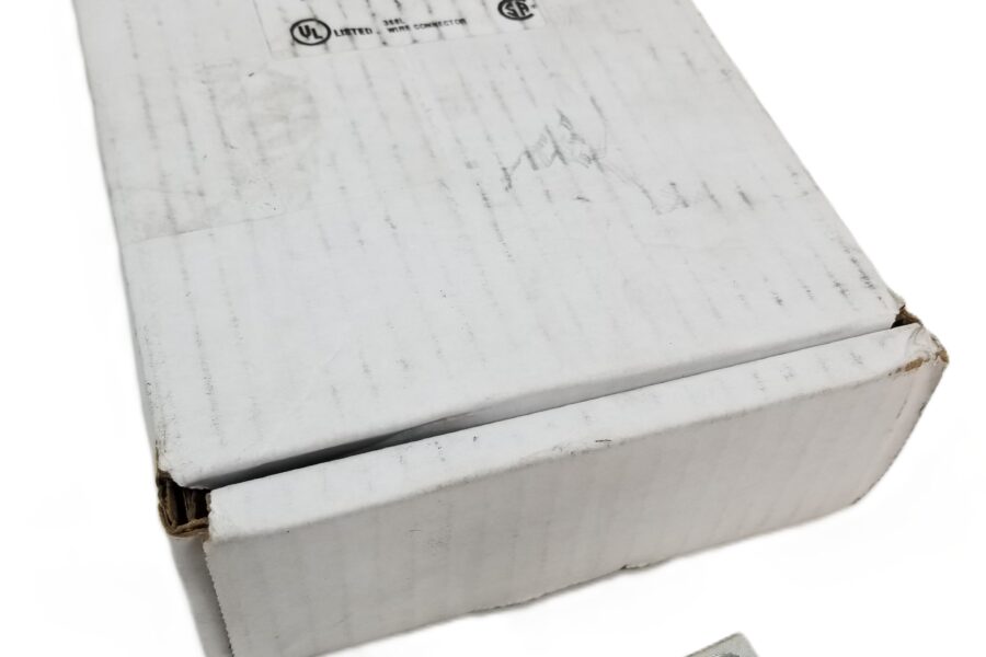 NEW LISTING! FREE EXPEDITED PRIORITY MAIL SHIPPING! 50 Burndy BGBL1/0 QIKLUG™Lay-in Lug 1/0-14 AWG 3/8″ Terminal Screw 1/4″ Stud NEW