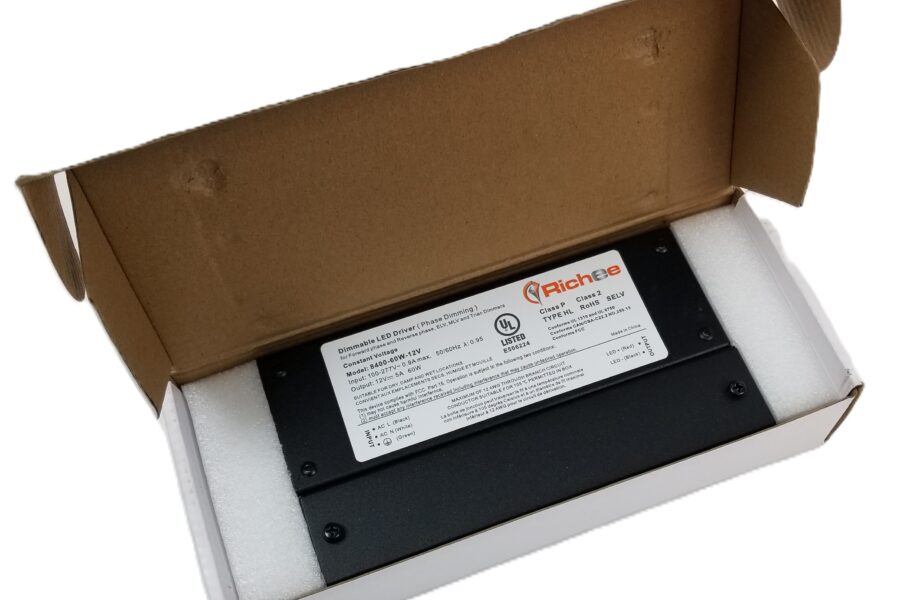 NEW LISTING! FREE SHIPPING! Richee 8400-60W-12V Dimmable LED Driver 100-277V 0.9A 50/60 Hz Input NEW