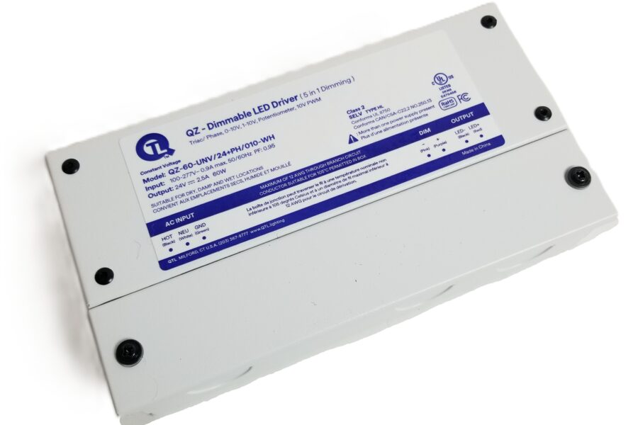 NEW LISTING! FREE SHIPPING! QTL Lighting QZ-60-UNV/24+PH/010-WH Dimmable LED Driver 100-277V 0.9A 60W NEW
