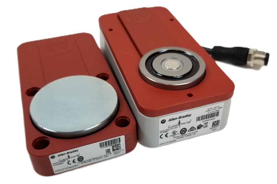 NEW LISTING! FREE SHIPPING! Allen-Bradley 440G-EZS21STL05H Guardmaster Electromagnetic Safety Switch NEW