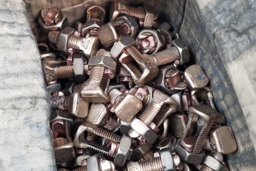 NEW LISTING! FREE SHIPPING! 71 BURNDY KS23 Split-Bolt Square Head Connector Copper #6-#2AWG Run & Tap  NEW