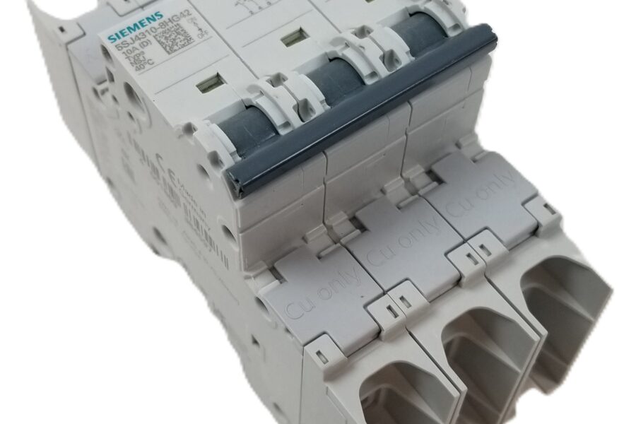 NEW LISTING! FREE SHIPPING! Siemens 5SJ4310-8HG42 Mini Circuit Breaker 10A 3-Pole 480Y/277V D-Char NEW