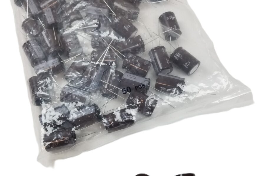 NEW LISTING! FREE SHIPPING! 50 Nippon Chemi-Con EKXG401ELL680MM25S Electrolytic Capacitor 68uF 400V 20% NEW