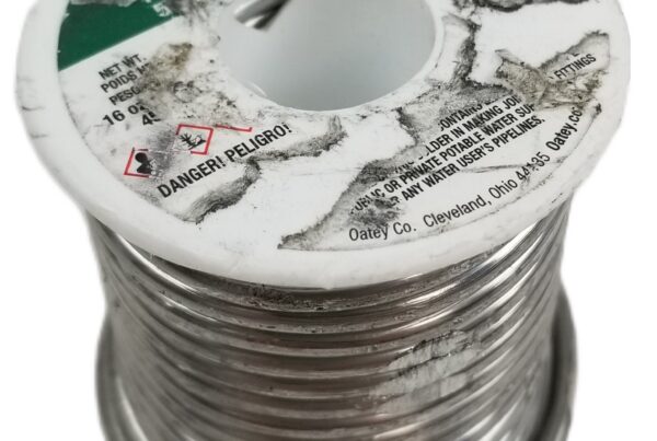 NEW LISTING! FREE SHIPPING! 1lb Oatey 20019 .125inch Dia 50/50 Solid Wire Solder Made in USA NEW