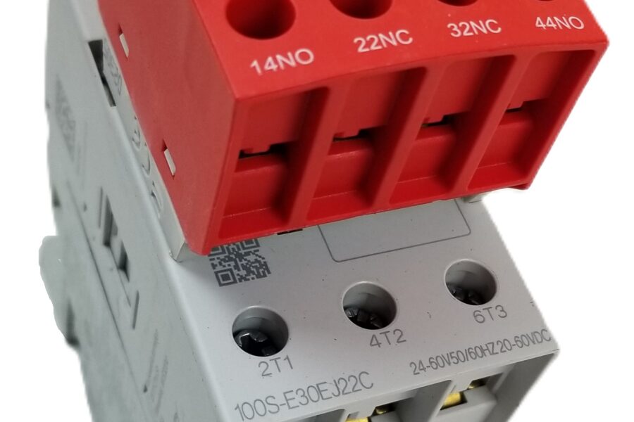 NEW LISTING! FREE SHIPPING! Allen-Bradley 100S-E30EJ22C Safety Contactor 3-Pole 24-60V 50/60Hz SER A NEW