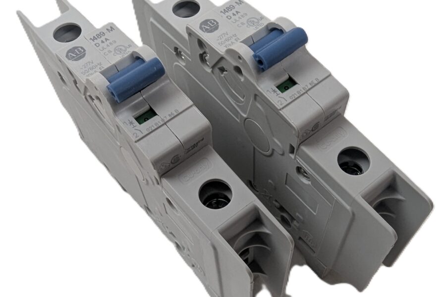 NEW LISTING! FREE SHIPPING! 2 Allen Bradley 1489-M1D040 Miniature Circuit Breaker 1Pole 4A 277V 50/60Hz NEW