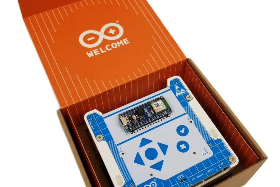 NEW LISTING! FREE SHIPPING! Arduino AKX00066 Alvik Robot Kit ESP32 Bluetooth WiFi Micro Python STEM -NEW-