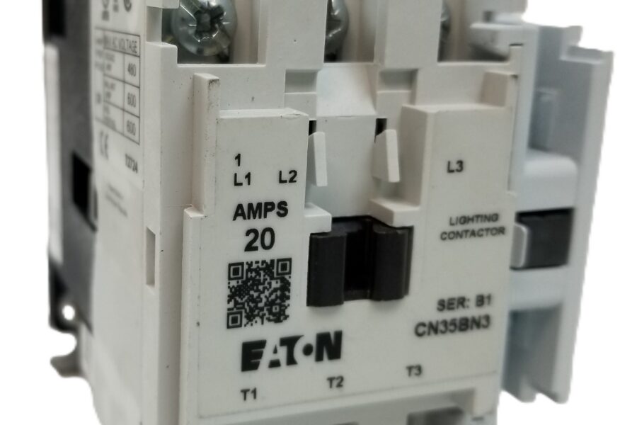 NEW LISTING! FREE SHIPPING! EATON CN35BN3AB Lighting Contactor Freedom Series 20A 3Pole 110-120Vac Coil NEW