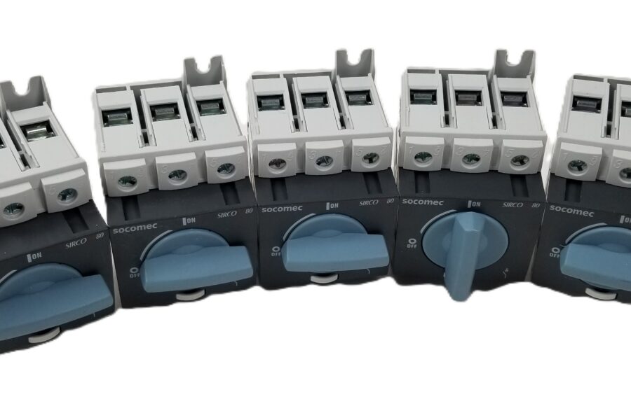 NEW LISTING! FREE SHIPPING! 5ct Socomec SIRCO M2 3X80A 22003008 Disconnect Switch 80A 600VAC Rated 3Pole NEW