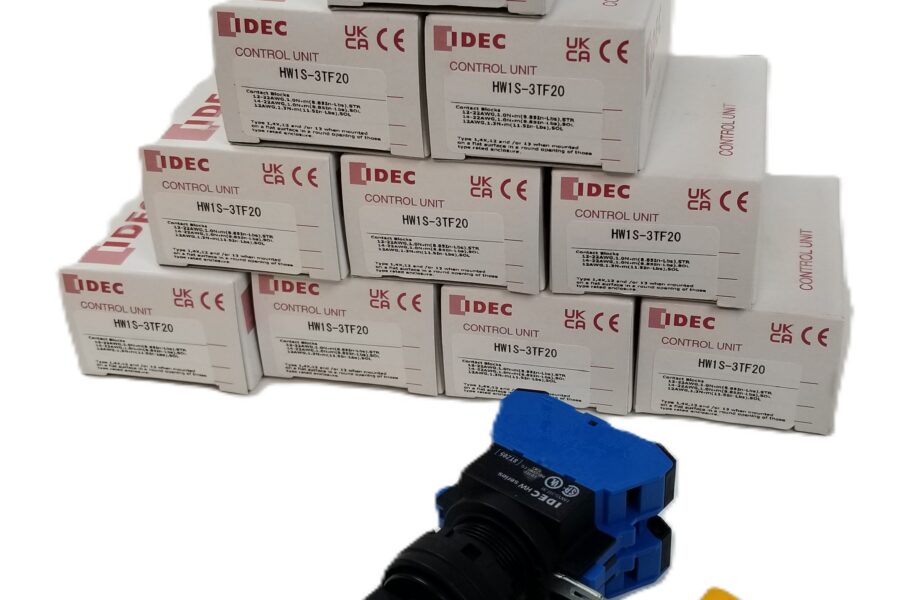 NEW LISTING! FREE SHIPPING! 10 IDEC HW1S-3TF20 3-Position Selector Switch 2NO Panel Mount 22mm Maintained HW Series