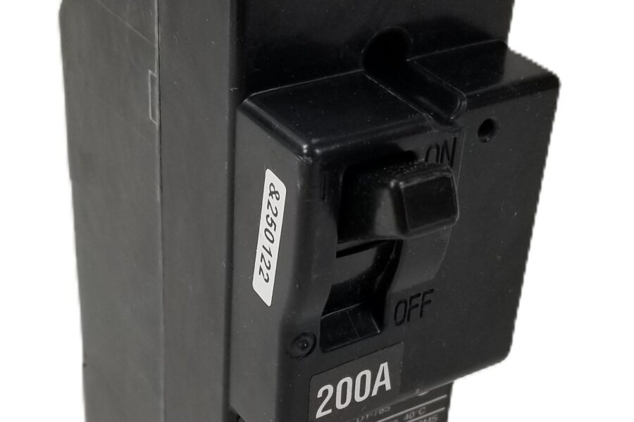 NEW LISTING! FREE SHIPPING! Siemens QN2200H Molded Case Circuit Breaker 200A 2Pole 120/240VAC NEW