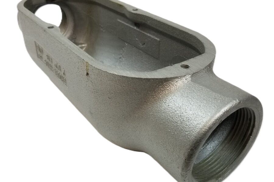 NEW LISTING! FREE SHIPPING! EATON Crouse-Hinds C78 Conduit Outlet Body 2 1/2″ Condulet Form 8 C Shape 2 Hubs